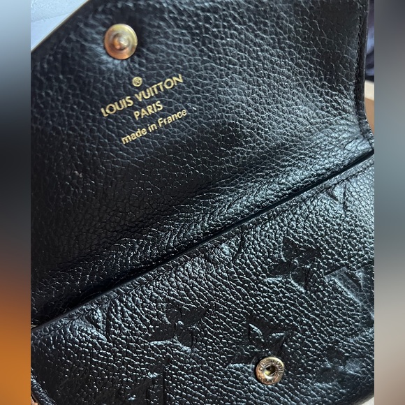 Sold Louis Vuitton Cles Empreinte Leather - Picture 5 of 13